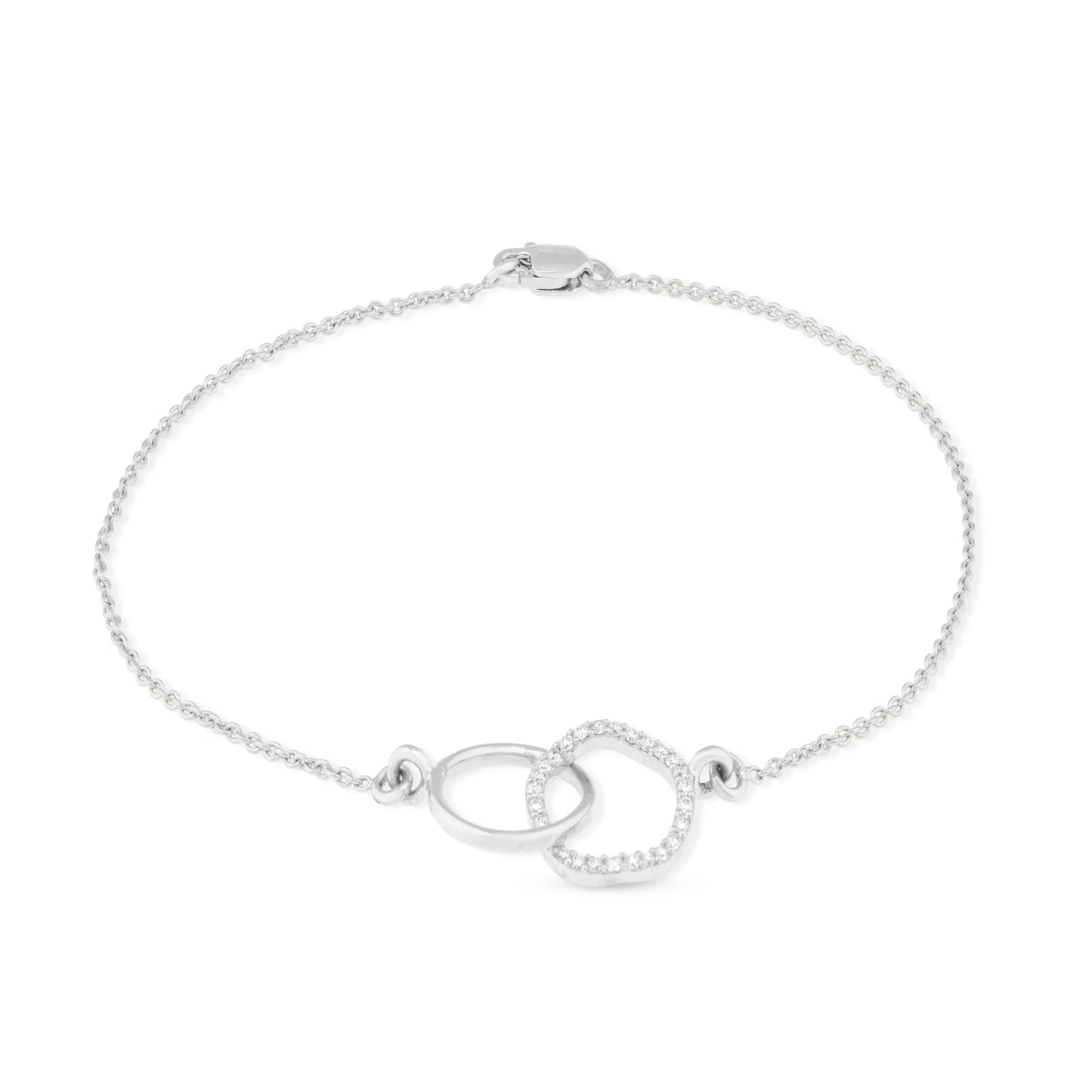 Interlocking Circles Diamond Bracelet